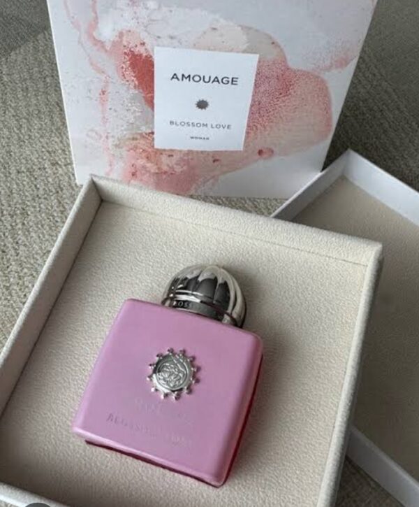 Amouage Blossom love