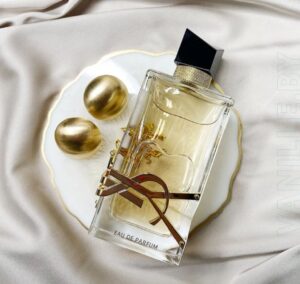 Yves Saint Laurent LIBRE
